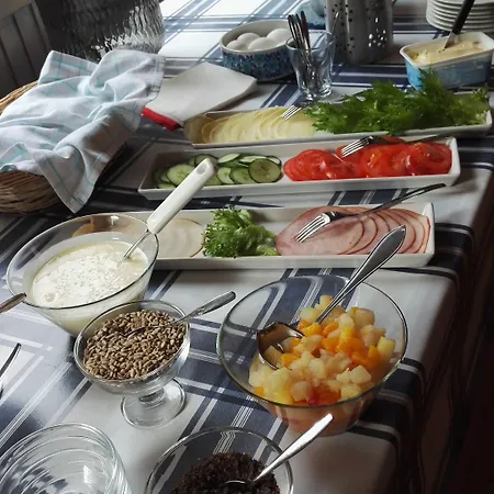 Kuerkievari Kuerhostel 호스텔 *