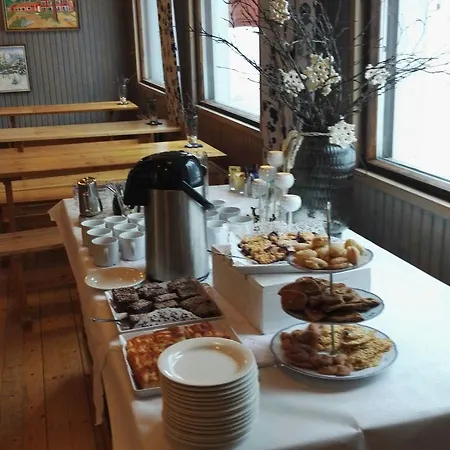 호스텔 Kuerkievari Kuerhostel Äkäslompolo