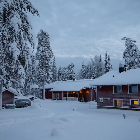 호스텔 Kuerkievari Kuerhostel Äkäslompolo