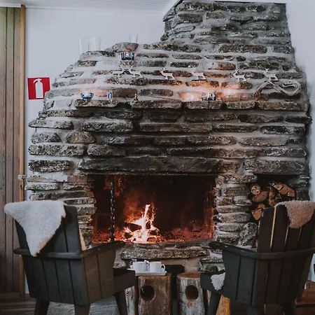 호스텔 Kuerkievari Kuerhostel