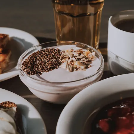 Hostel Kuerkievari Kuerhostel