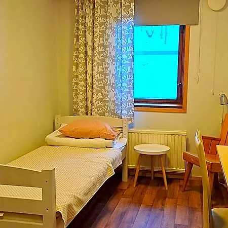Kuerkievari Kuerhostel Экясломполо