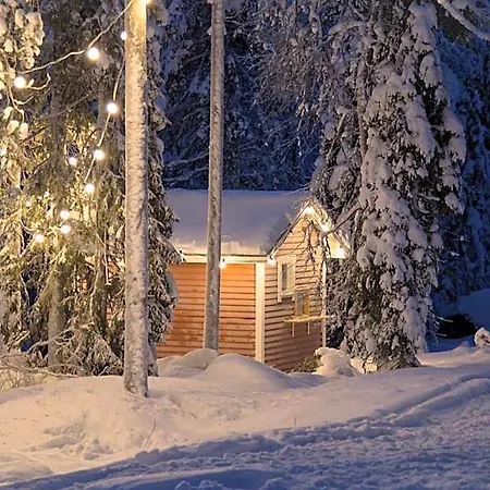 Kuerkievari Kuerhostel Hostelli Äkäslompolo