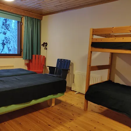Kuerkievari Kuerhostel Hostelli