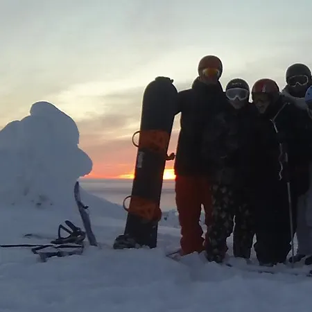 Kuerkievari Kuerhostel Äkäslompolo