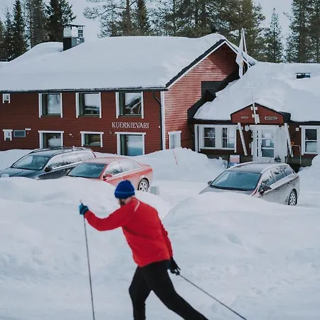 Kuerkievari Kuerhostel * Äkäslompolo