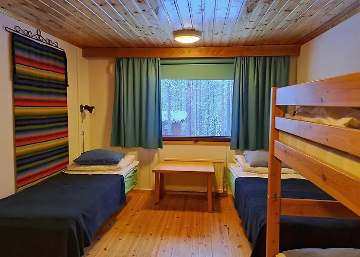 Vandrarhem Kuerkievari Kuerhostel Äkäslompolo