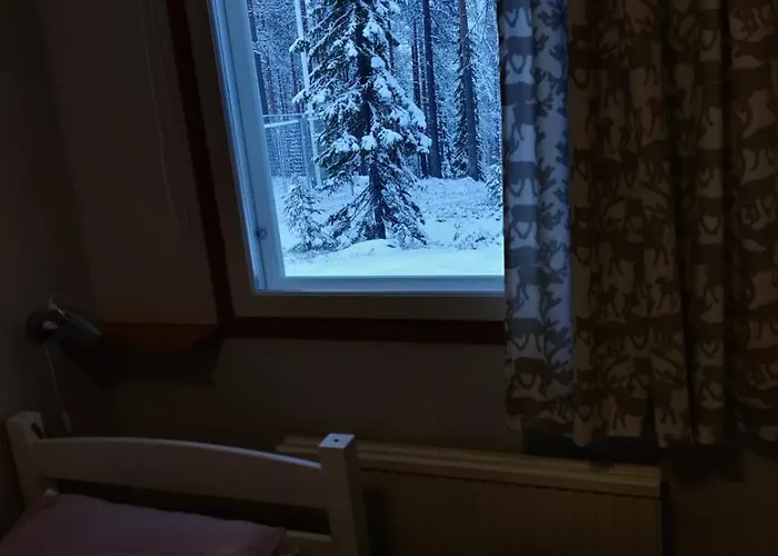 Vandrarhem Kuerkievari Kuerhostel Äkäslompolo