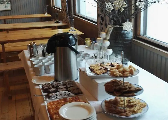 Vandrarhem Kuerkievari Kuerhostel Äkäslompolo