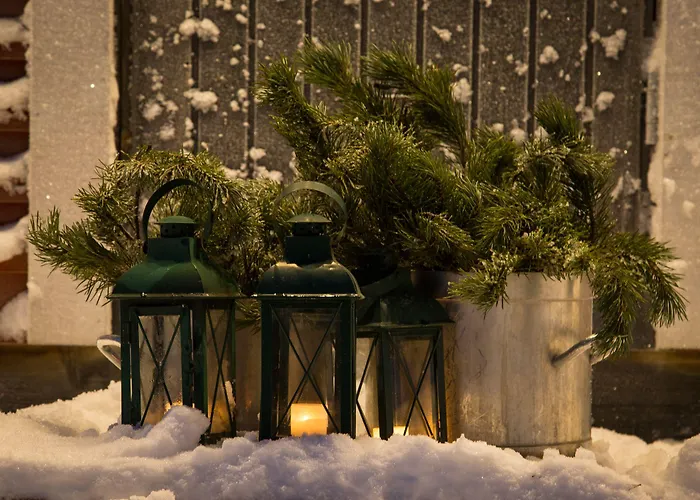 Kuerkievari Kuerhostel Vandrarhem Äkäslompolo