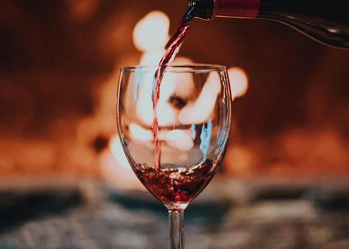 אכסניה Kuerkievari Kuerhostel