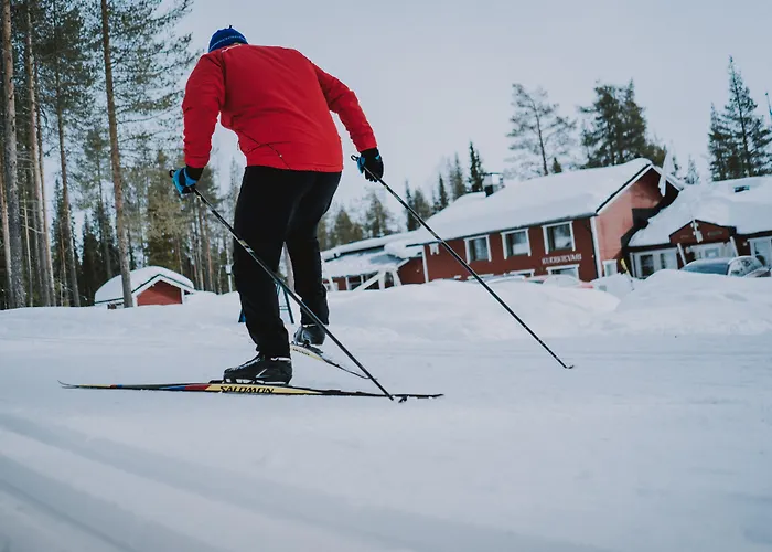 Kuerkievari Kuerhostel אכסניה *