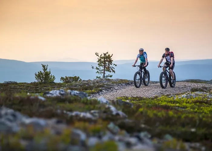 Kuerkievari Kuerhostel * Äkäslompolo