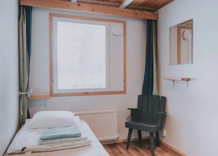 אכסניה Kuerkievari Kuerhostel