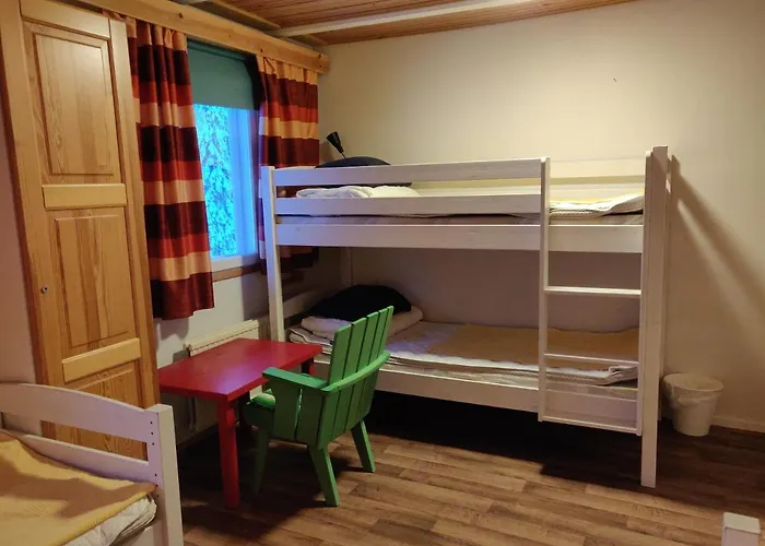 Kuerkievari Kuerhostel Vandrarhem Äkäslompolo